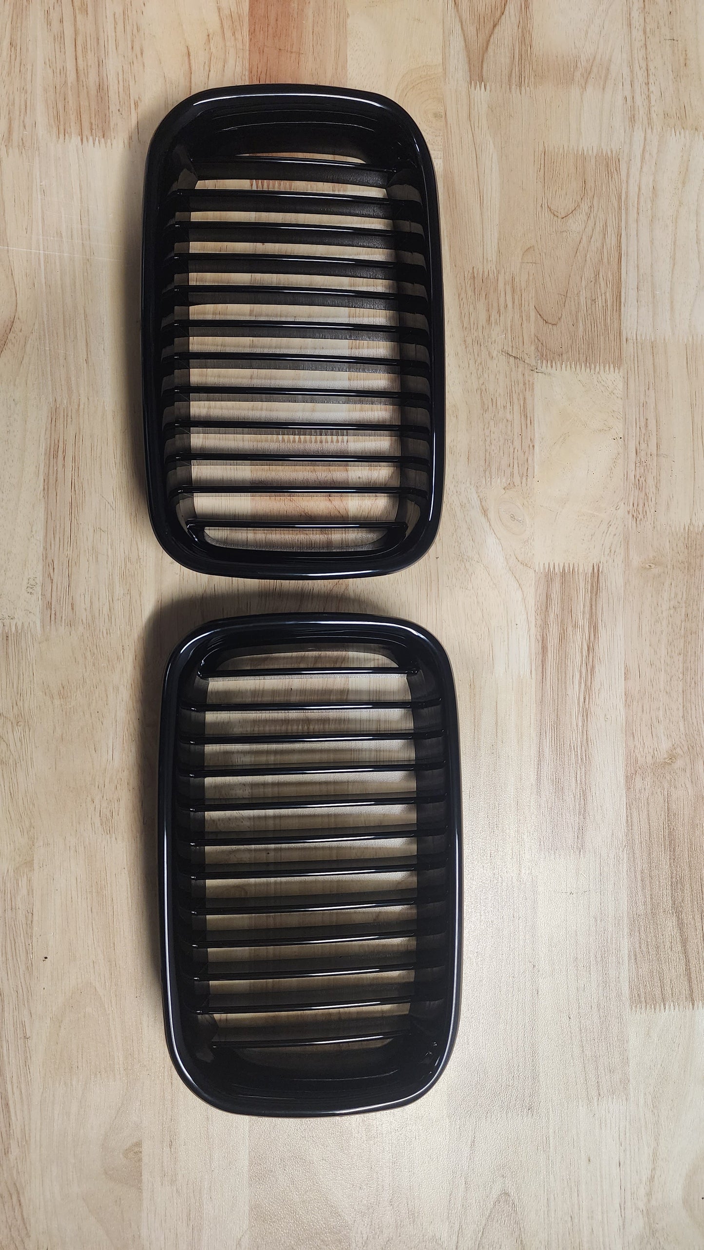 E36 Kidney grills PreF/L Gloss black